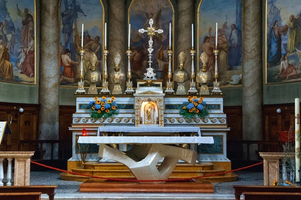 Bergamo Italia Mayo 2019 Altar Mayor Iglesia Neoclásica Sant Andrea — Foto de Stock