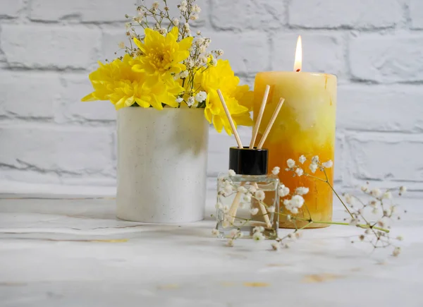 Home Fragrance Flower Candle Burns — Stock Photo, Image