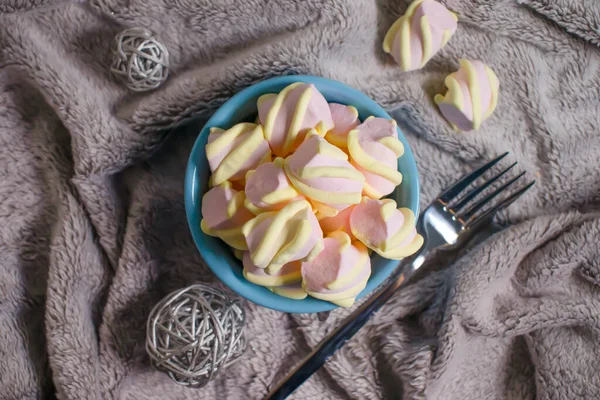 Delizioso Marshmallows Ghirlanda Sfondo Festivo — Foto Stock