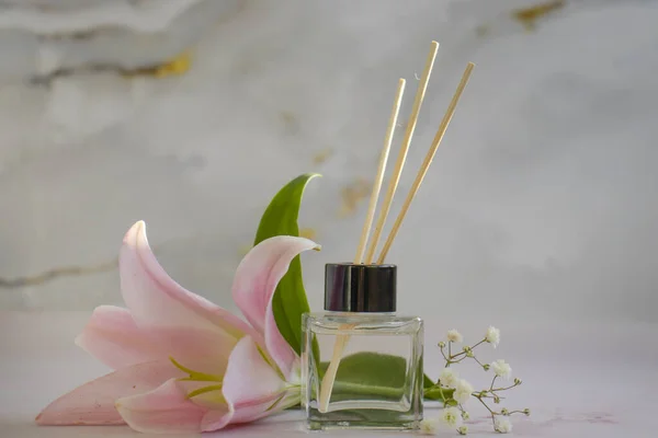 Aroma Diffuser Home Flower Beautiful Background — Fotografia de Stock