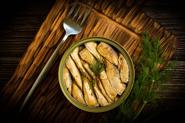 Sprats Can Fresh Dill —  Fotos de Stock