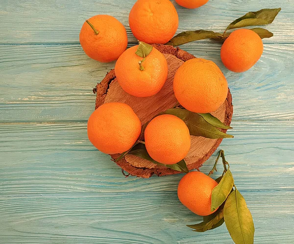 Frische Mandarine Auf Holzgrund — Stockfoto