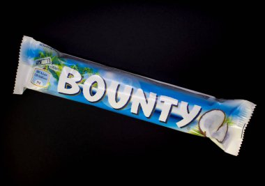 28 Mart 2022, Ukrayna şehri Kyiv Bounty çikolatası.