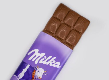 12 Nisan 2022, Ukrayna şehri Kyiv, Milka çikolatası