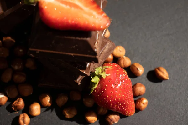 Dark Chocolate Fresh Strawberries Nuts Dark Background — Stock Photo, Image
