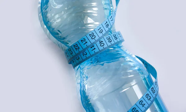 Bottle Water Centimeter Tape Light Background — Stock Photo, Image