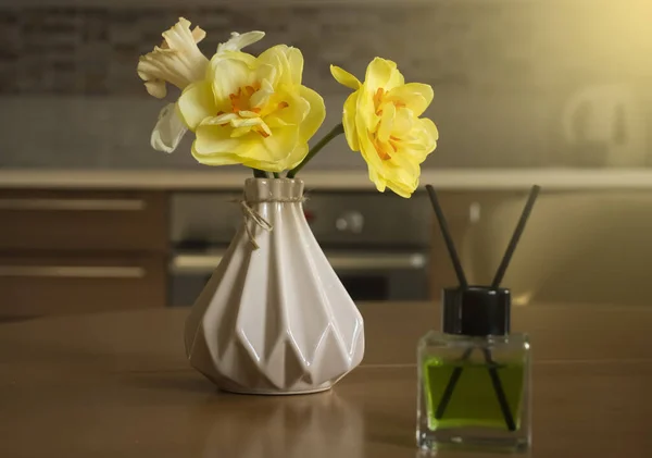 Perfumy Dla Domu Kwiat Pokoju — Zdjęcie stockowe