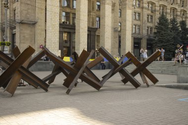 19 Haziran 2022 Ukrayna Kyiv Tanksavar Kirpileri Khreshchatyk