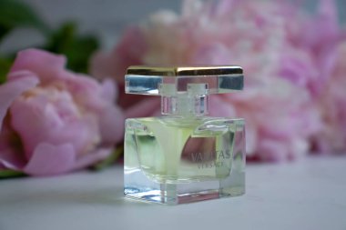 June 11, 2022 Ukraine city Kyiv perfume Versace flowers peony