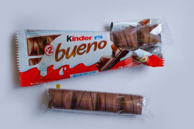 15 Ekim 2022 Ukrayna şehri Kyiv çikolatalı Kinder Bueno