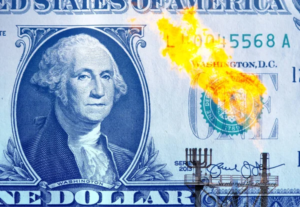 Oil rig and a US dollar bill — Stock Photo, Image