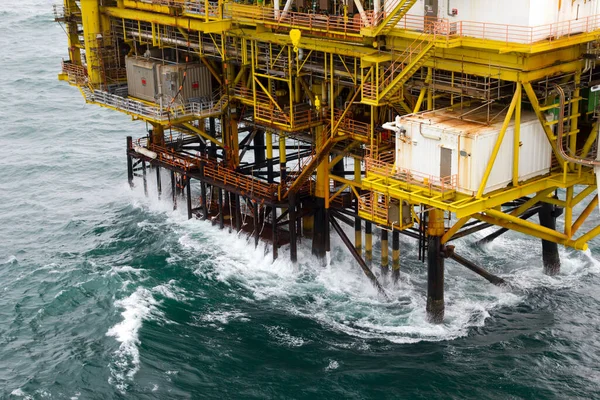 Güney Çin Denizi Ndeki Offshore Petrol Platformu Veya Üretim Platformu — Stok fotoğraf