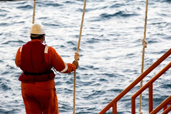 Arbeiter Werden Auf Einem Schiff Offshore Bohrinseln Südchinesischen Meer Brunei — Stockfoto