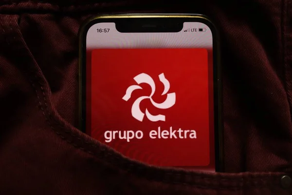 Konskie Polen September 2021 Grupo Elektra Logo Auf Handy Jeanstasche — Stockfoto