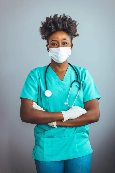 Porträtt Självsäker Läkare Som Arbetar Ett Sjukhus Porträtt Ung Sjuksköterska — Stockfoto