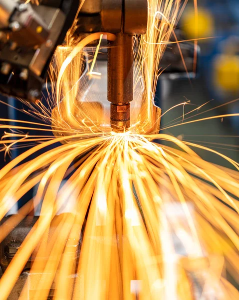 Tayland'da otomotiv sanayi kaynak spot