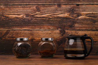 Kahve içmeyi sevmek enerji verir.