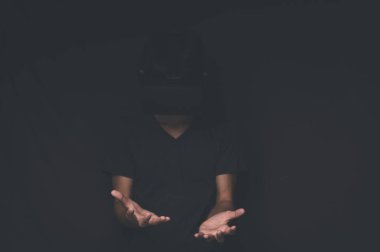 VR gözlük bağlantısı metaverse çevrimiçi teknoloji