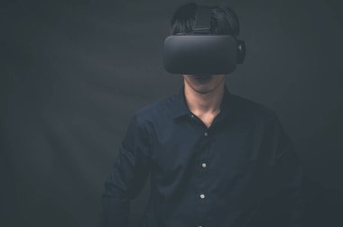VR gözlük bağlantısı metaverse çevrimiçi teknoloji