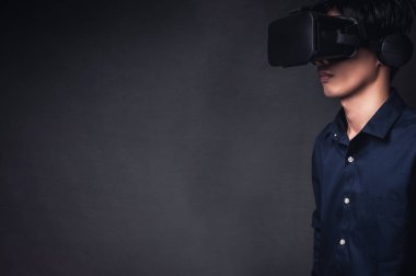 VR gözlük bağlantısı metaverse çevrimiçi teknoloji