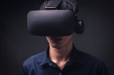 VR gözlük bağlantısı metaverse çevrimiçi teknoloji