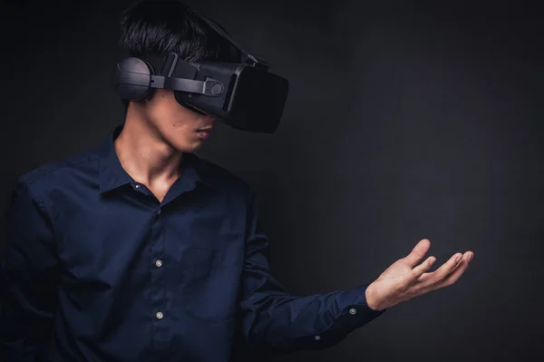 VR gözlük bağlantısı metaverse çevrimiçi teknoloji