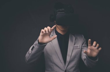 VR gözlük bağlantısı metaverse çevrimiçi teknoloji