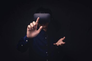 VR gözlük bağlantısı metaverse çevrimiçi teknoloji