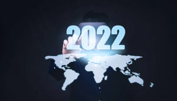 Menschen Die Auf Zahlen Hologramme Jahr 2022 Zeigen — Stockfoto