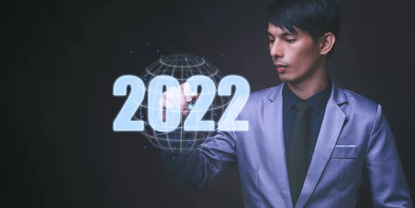 Menschen Die Auf Zahlen Hologramme Jahr 2022 Zeigen — Stockfoto