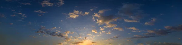 Небо Облачность Вечером — стоковое фото