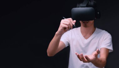 VR gözlük bağlantısı metaverse çevrimiçi teknoloji