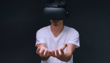 VR gözlük bağlantısı metaverse çevrimiçi teknoloji