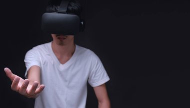 VR gözlük bağlantısı metaverse çevrimiçi teknoloji