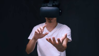 VR gözlük bağlantısı metaverse çevrimiçi teknoloji