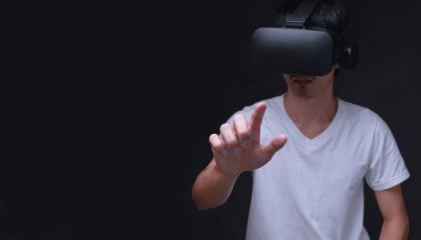 VR gözlük bağlantısı metaverse çevrimiçi teknoloji