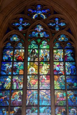 Plze 'nin güney kesimindeki Mantua yakınlarındaki Radbuze nehri üzerindeki eski demiryolu köprüsünde sudan granit bir sütun yükselir ve üzerinde ahşap bir kulübe bulunur. Ama ne merdiven var ne de garaj yolu.. 