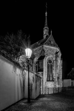 Stinadla, yazar Jaroslav Foglar tarafından kitaplarında yaratılan kurgusal bir şehir bölgesi olarak bilinmektedir.