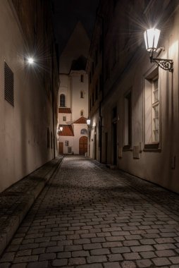 Stinadla, yazar Jaroslav Foglar tarafından kitaplarında yaratılan kurgusal bir şehir bölgesi olarak bilinmektedir.