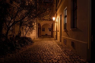 Stinadla, yazar Jaroslav Foglar tarafından kitaplarında yaratılan kurgusal bir şehir bölgesi olarak bilinmektedir.