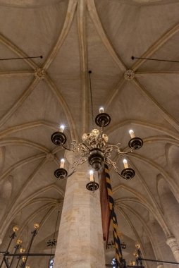 Josefov ilçesi Prag 'ın en küçük kadastro alanıdır ve Eski Şehir' i kapsar. 1850 yılına kadar Josefov 'a Yahudi Kasabası denirdi, hatta daha önce bu bölgeye Yahudi Mahallesi denirdi. Bugün önemli bir Yahudi 'nin iyi korunmuş bir kompleksi.