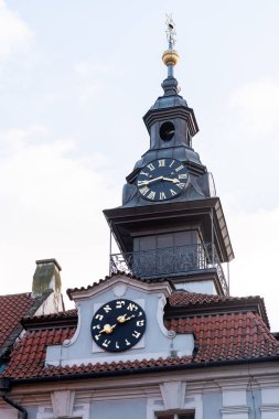 Josefov ilçesi Prag 'ın en küçük kadastro alanıdır ve Eski Şehir' i kapsar. 1850 yılına kadar Josefov 'a Yahudi Kasabası denirdi, hatta daha önce bu bölgeye Yahudi Mahallesi denirdi. Bugün önemli bir Yahudi 'nin iyi korunmuş bir kompleksi.
