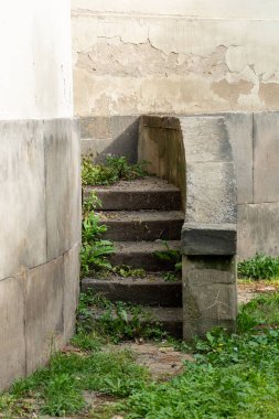 Terezn - İmparator II. Joseph tarafından hiç fethedilmemiş bir kale. Anavatanı savunmak ve annesi Maria Theresa 'nın onuruna. Unutulmuş güzellikleri ve keşfedilmemiş tarihi olan bir şehir..