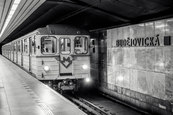 Prag Metro Çek Yeraltı Örgütü — Stok fotoğraf