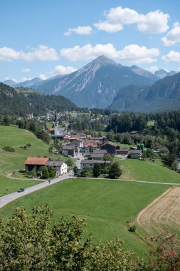 İsviçre 'nin mimarisi, doğası ve manzarası