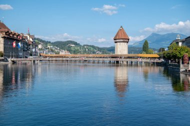 İsviçre 'nin mimarisi, doğası ve manzarası