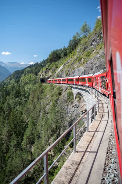 Sviçre Nin Mimarisi Doğası Manzarası — Stok fotoğraf