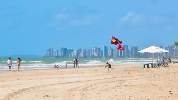 Recife Brasil Outubro 2021 Lapso Tempo Das Pessoas Praia Boa — Vídeo de Stock