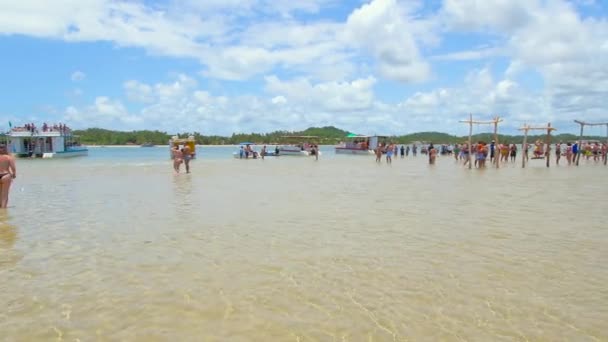 Sirinhaem Brasilien Oktober 2021 Turister Vid Sandbanken Guadeloupe Ett Turistmålen — Stockvideo