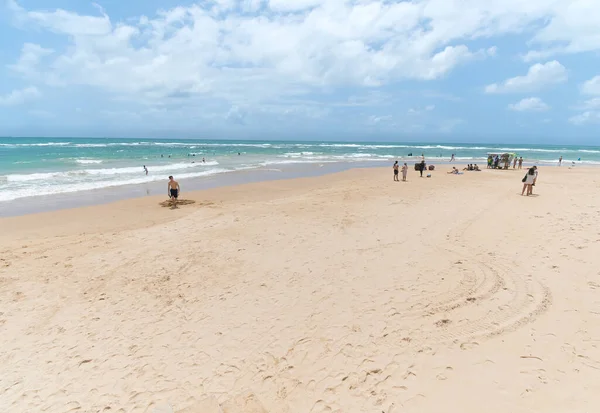 Ipojuca Brasil Outubro 2021 Pessoas Desfrutando Dia Ensolarado Praia Pontal — Fotografia de Stock